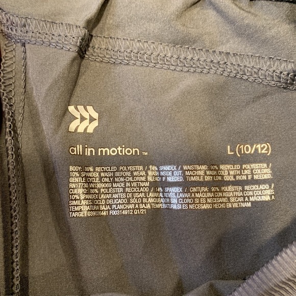 NWT All In Motion shorts - Picture 4 of 6